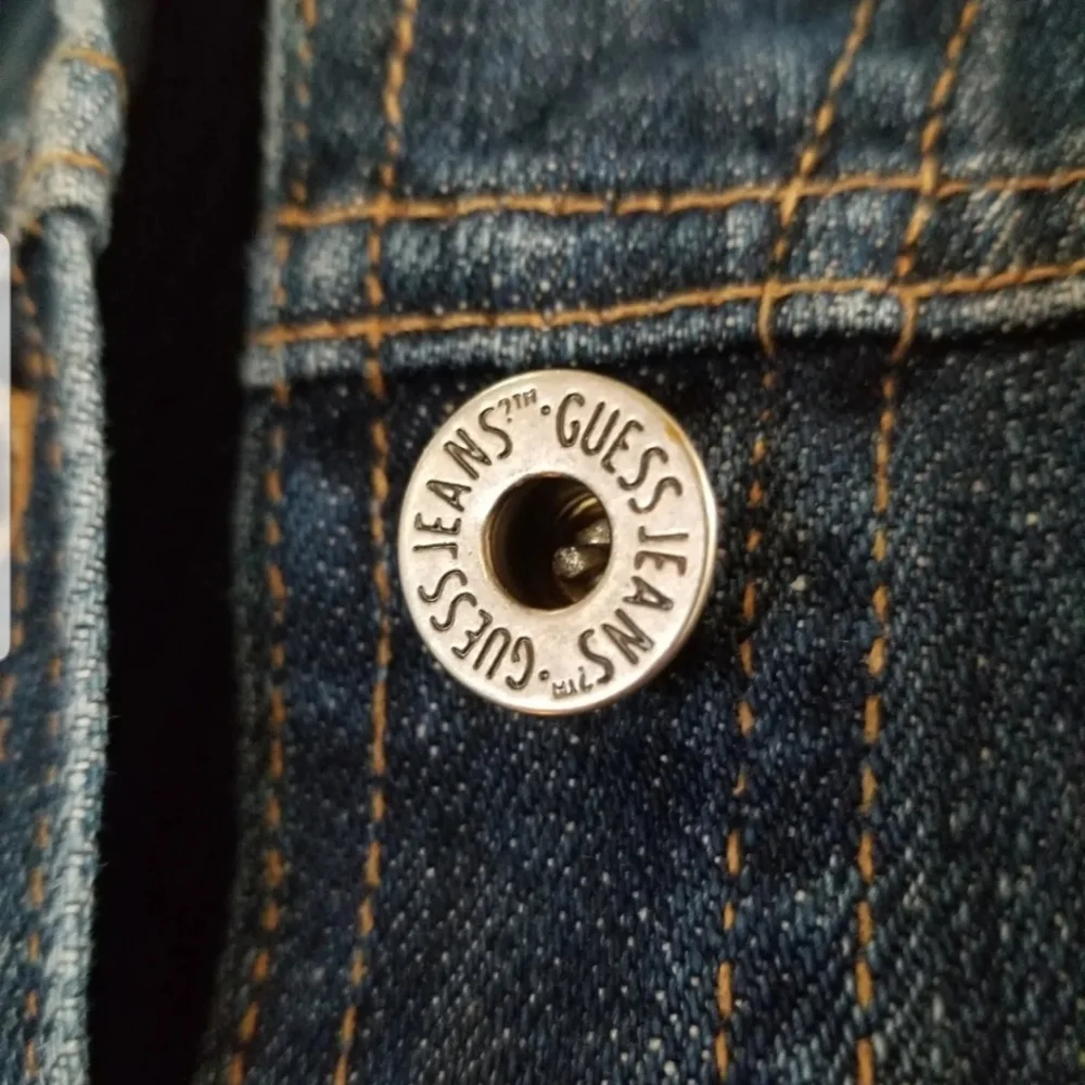 SOLD! Guess Vintage Authentic Original Jean Jacket 100% Cotton Women's Size L - Picture 6 of 15